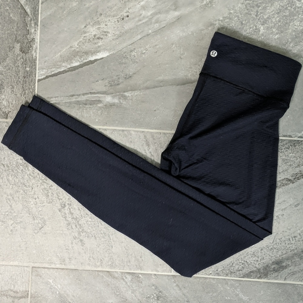 Lululemon navy blue/black leggings